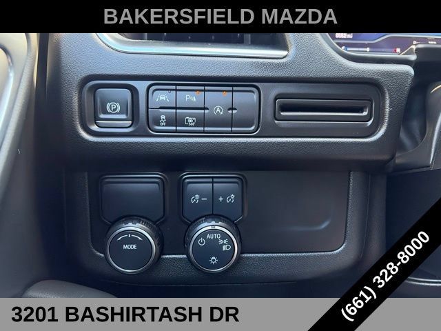 Used 2024 Chevrolet Tahoe LT w/ Luxury Package RWD image 20