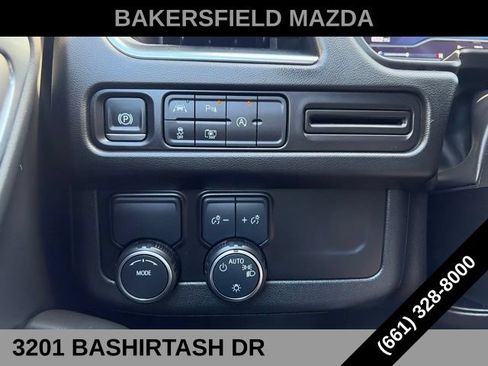 Used 2024 Chevrolet Tahoe LT w/ Luxury Package RWD image 20