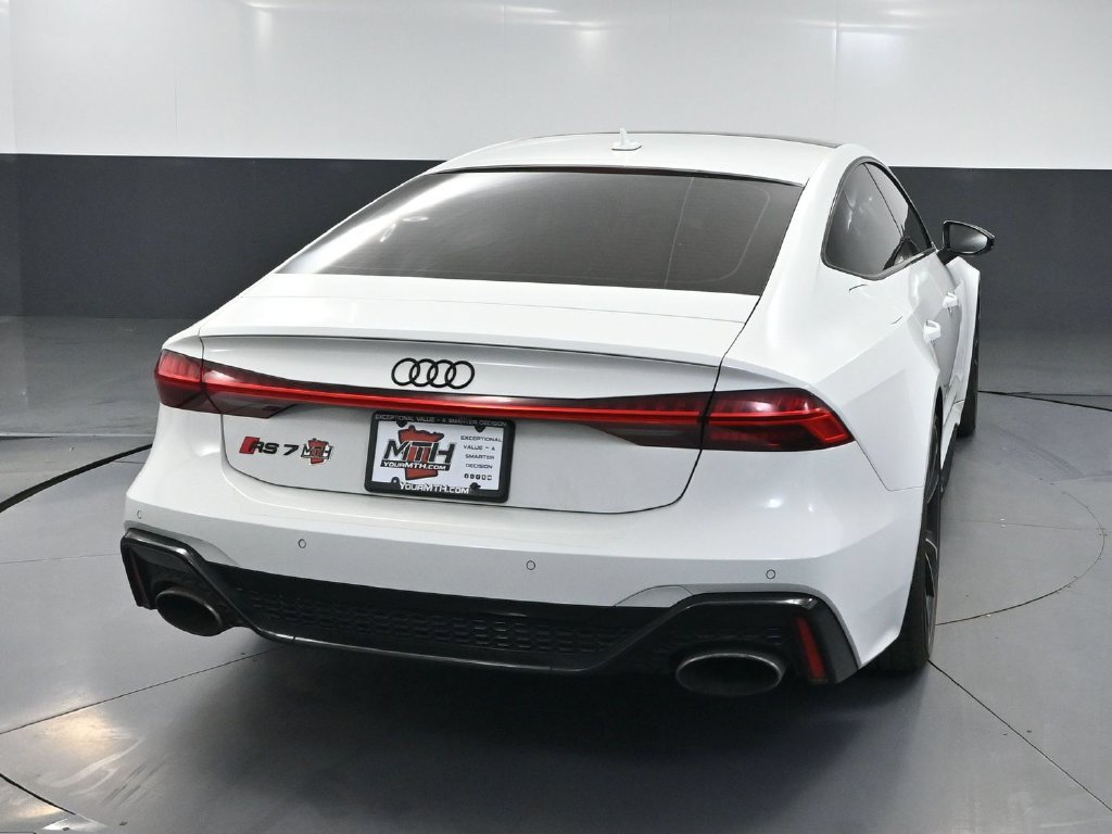Used 2022 Audi RS 7 Sportback w/ Black Optic Package AWD/4WD image 5