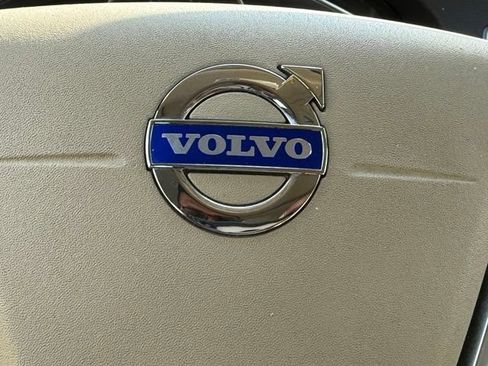 Used 2015 Volvo S60 T5 Platinum w/ Climate Package AWD/4WD image 23