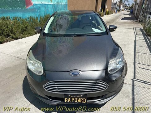 Used 2015 Ford Focus Electric Hatchback image 2