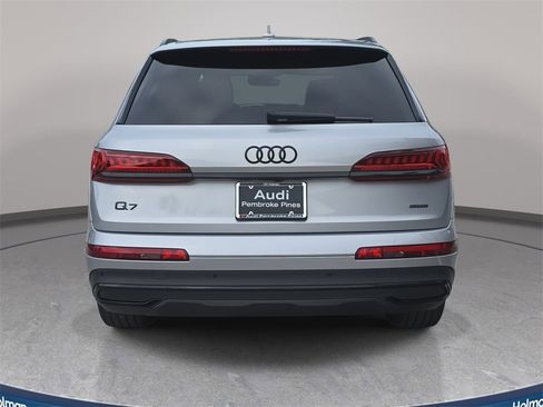 Certified 2022 Audi Q7 3.0T Premium Plus image 6