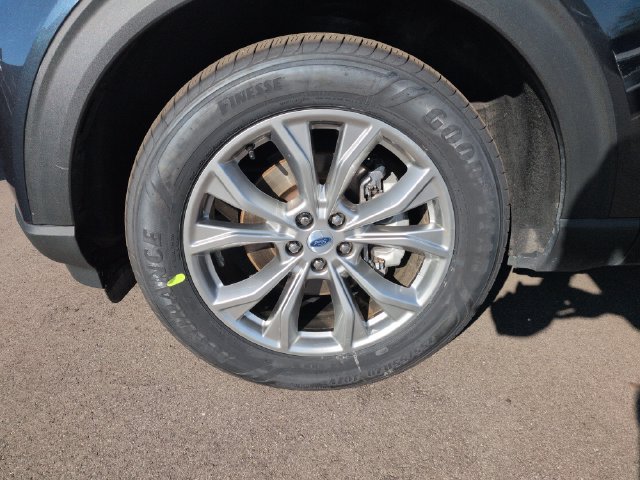 Certified 2023 Ford Explorer Limited w/ Limited Technology Package AWD/4WD image 10