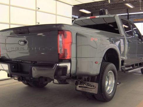 Used 2024 Ford F350 XLT w/ FX4 Off-Road Package image 2