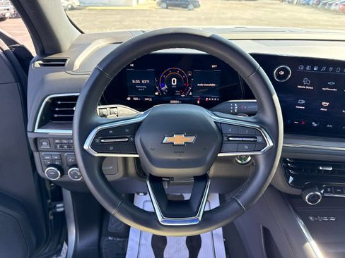 Certified 2025 Chevrolet Tahoe LT AWD/4WD image 14