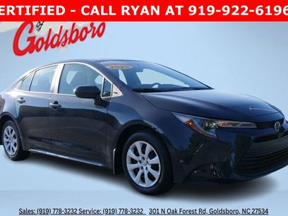 Used 2025 Toyota Corolla LE
