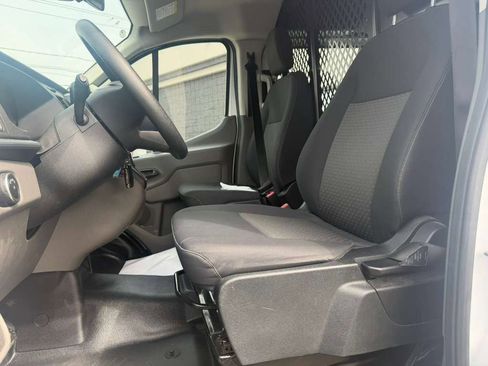 Used 2023 Ford Transit 250 Low Roof AWD w/ Exterior Upgrade Package image 10