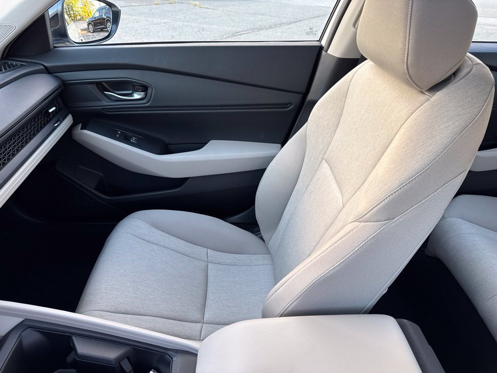Used 2026 Honda Accord SE image 21