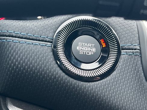 New 2026 Jeep Compass Latitude AWD/4WD image 18