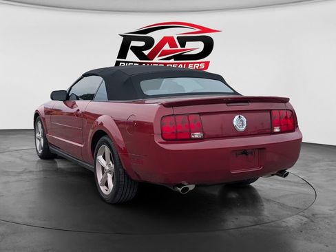 Used 2006 Ford Mustang Convertible RWD image 5