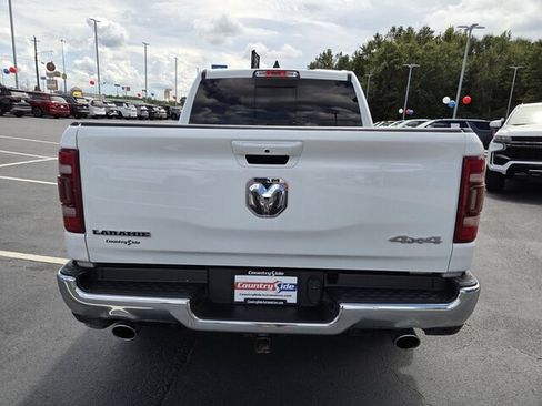 Used 2023 RAM 1500 Laramie AWD/4WD image 5