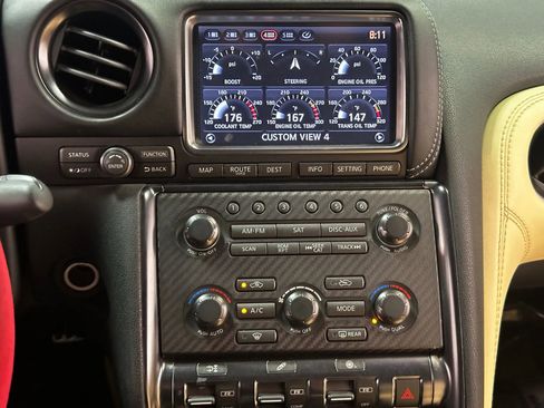 Used 2015 Nissan GT-R Premium AWD/4WD image 27