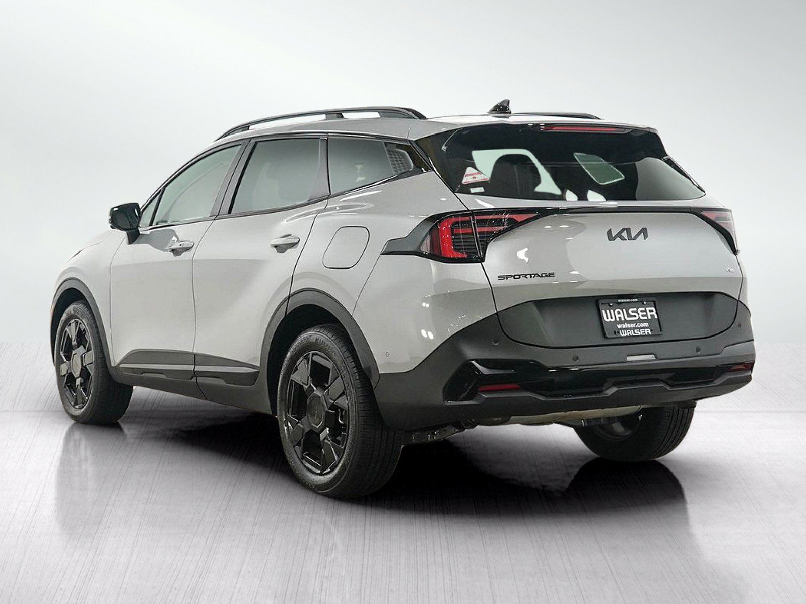 Used 2026 Kia Sportage X-Line w/ X-Line Technology Package AWD/4WD image 3