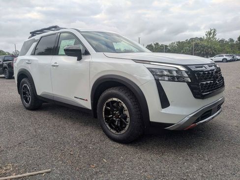 New 2026 Nissan Pathfinder Rock Creek AWD/4WD image 2