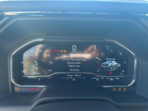 Used 2024 GMC Sierra 1500 AT4 w/ Technology Package image 16