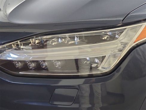 Used 2019 Volvo XC90 T6 Momentum w/ Advanced Package image 34
