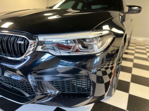 Used 2018 BMW M5 image 26