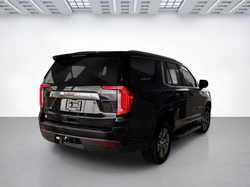 Used 2022 GMC Yukon SLE w/ Gmc Pro Safety Plus Package AWD/4WD image 5