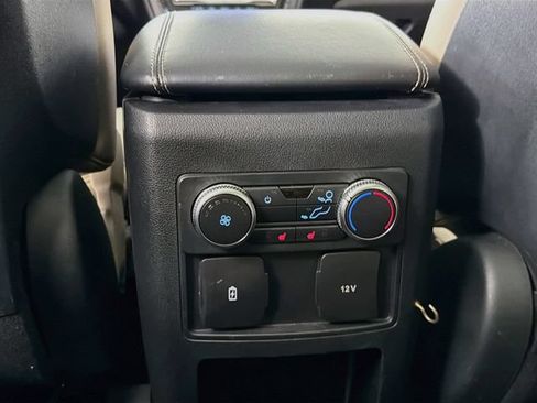 Certified 2020 Ford Explorer XLT w/ Equipment Group 202A AWD/4WD image 32