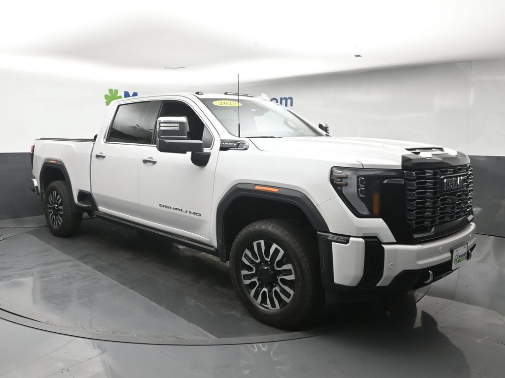 Used 2025 GMC Sierra 2500 Denali Ultimate AWD/4WD image 2