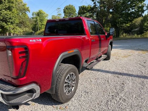 Used 2026 GMC Sierra 3500 SLT w/ SLT Convenience Package AWD/4WD image 2