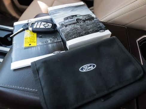 Used 2018 Ford F150 Lariat w/ Equipment Group 502A Luxury AWD/4WD image 82