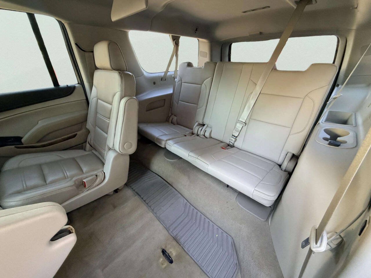 Used 2016 GMC Yukon XL Denali w/ Open Road Package AWD/4WD image 31