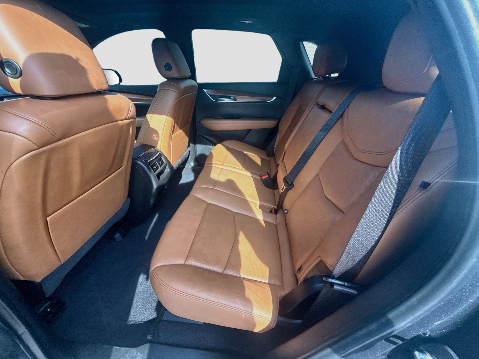 Used 2021 Cadillac XT5 Premium Luxury FWD image 23