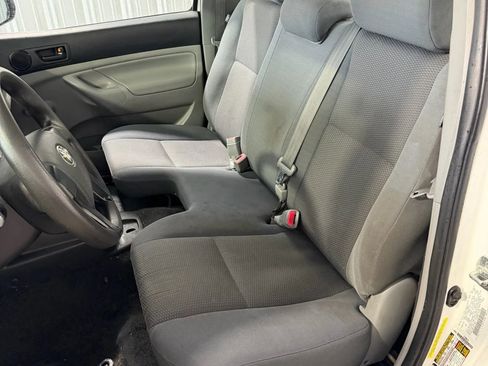 Used 2012 Toyota Tacoma 2WD Regular Cab image 9