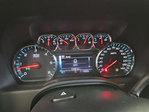 Used 2018 GMC Yukon SLE w/ Convenience Package AWD/4WD image 8