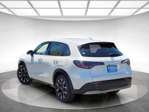 New 2026 Honda HR-V EX-L image 5