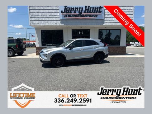 Used 2025 Mitsubishi Eclipse Cross LE AWD/4WD image 1