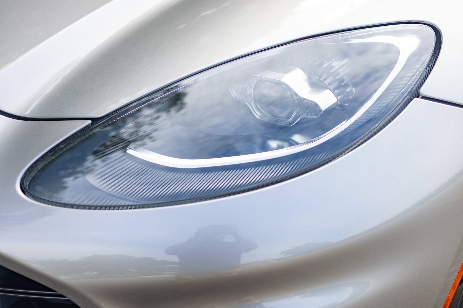 Used 2026 Aston Martin DBX 707 AWD/4WD image 29