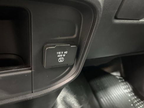 New 2026 RAM 2500 Tradesman w/ Chrome Appearance Group image 18