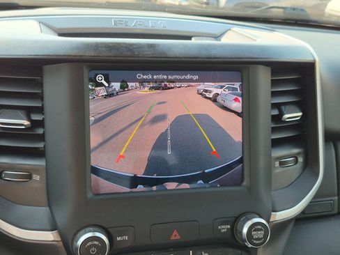 Used 2020 RAM 1500 Big Horn AWD/4WD image 23