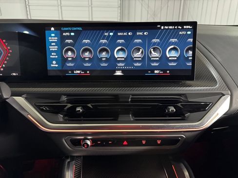 Used 2023 BMW XM AWD/4WD image 41