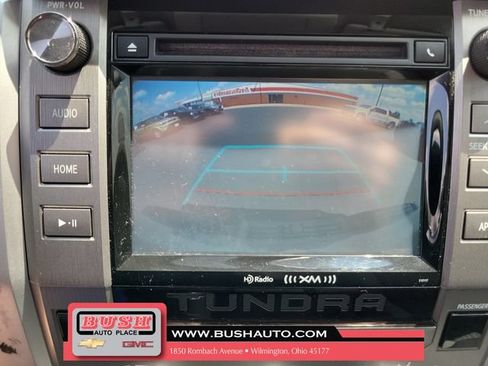 Used 2017 Toyota Tundra SR5 w/ SR5 Upgrade Package AWD/4WD image 28