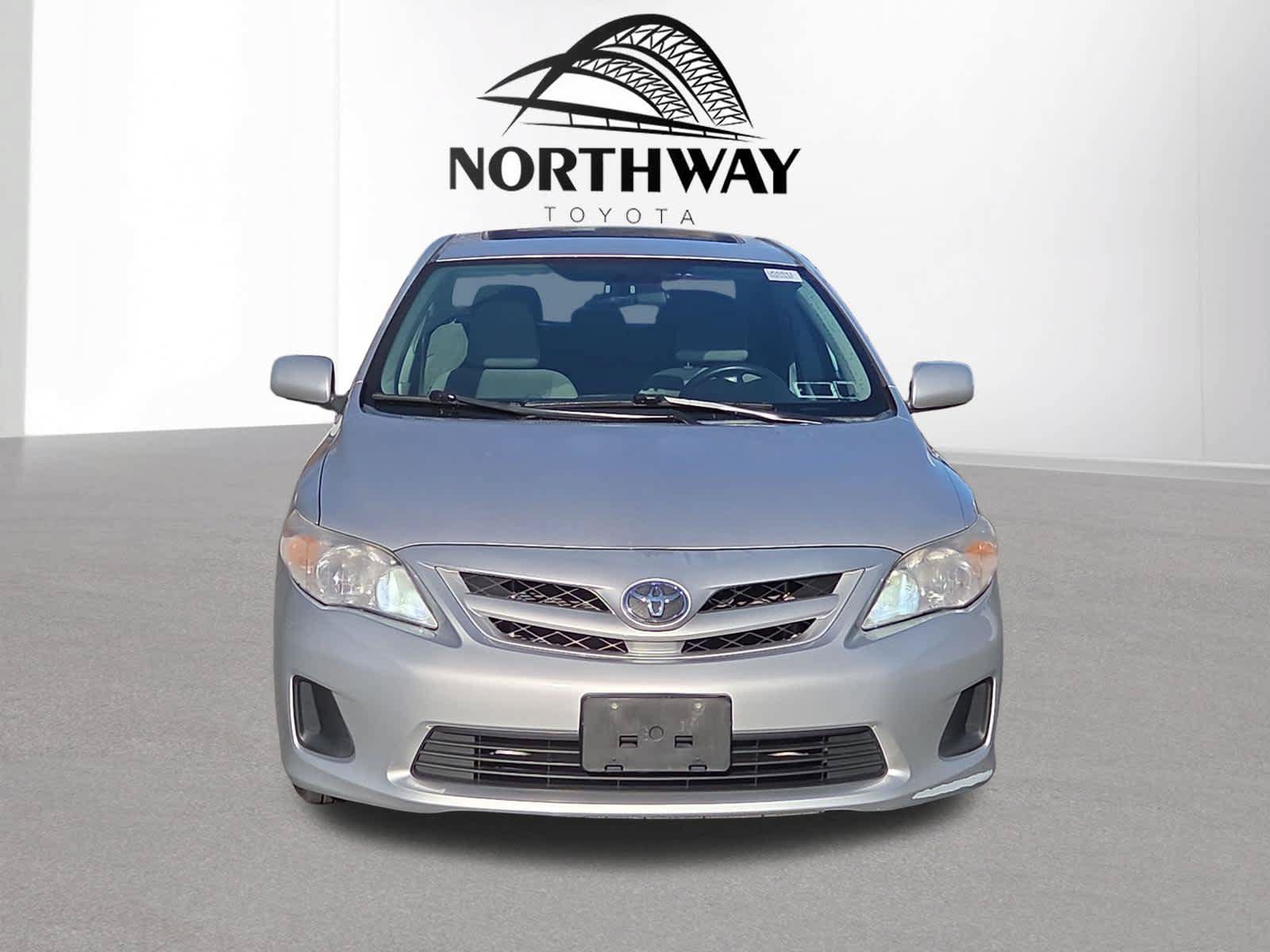 Used 2011 Toyota Corolla LE FWD image 8