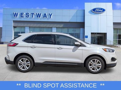 Used 2020 Ford Edge SEL w/ Convenience Package FWD image 2