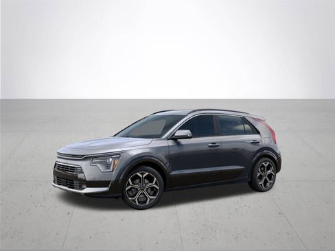 New 2025 Kia Niro EX Touring image 3