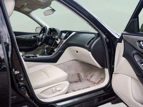Used 2015 INFINITI Q50 w/ Moonroof Package image 37