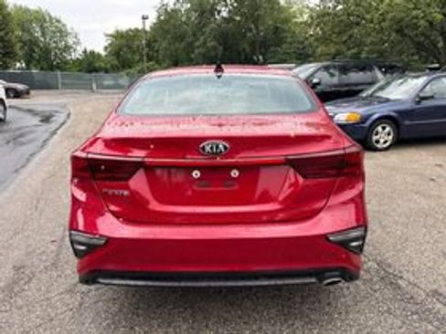 Used 2020 Kia Forte LXS FWD image 6