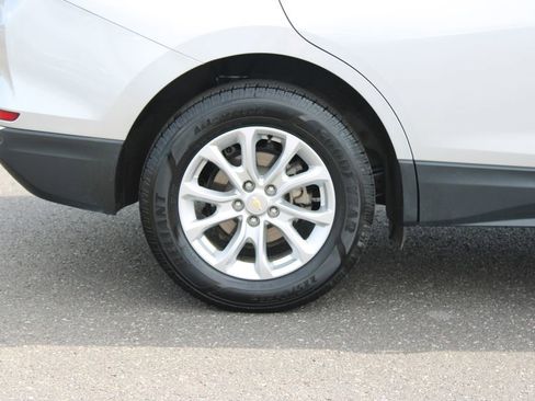 Used 2020 Chevrolet Equinox LT AWD/4WD image 13