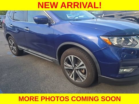 Used 2018 Nissan Rogue SL AWD/4WD image 2