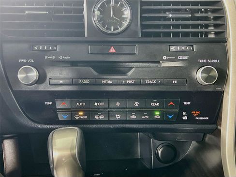 Used 2018 Lexus RX 350L AWD image 16