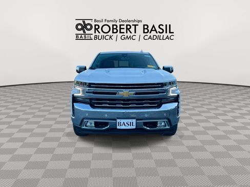 Used 2021 Chevrolet Silverado 1500 LTZ w/ LTZ Premium Package AWD/4WD image 3