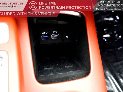 Used 2023 Genesis GV70 2.5T Sport Prestige w/ Sport Prestige Package image 17