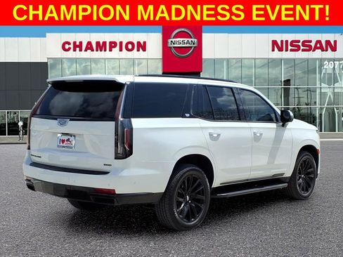 Used 2021 Cadillac Escalade Sport w/ Driver Assist Tech Package image 7