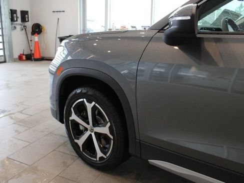 New 2026 Volkswagen Tiguan SE AWD/4WD image 29