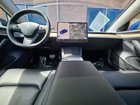 Used 2023 Tesla Model 3 Standard Range RWD image 35